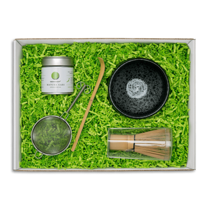 Milk Street Store - Matcha Kari Black Japanese Matcha Tea Set